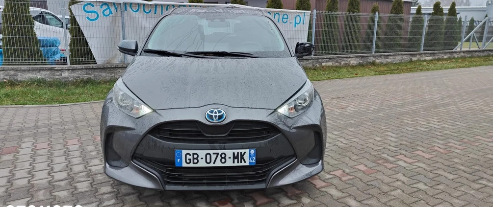 Toyota Yaris cena 49900 przebieg: 28200, rok produkcji 2021 z Warszawa małe 172